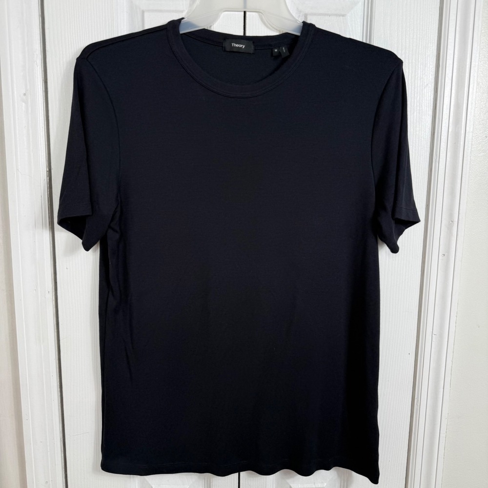 Theory Essential Tee Size M Black Anemone Milano Minimalist Luxury Crew Neck